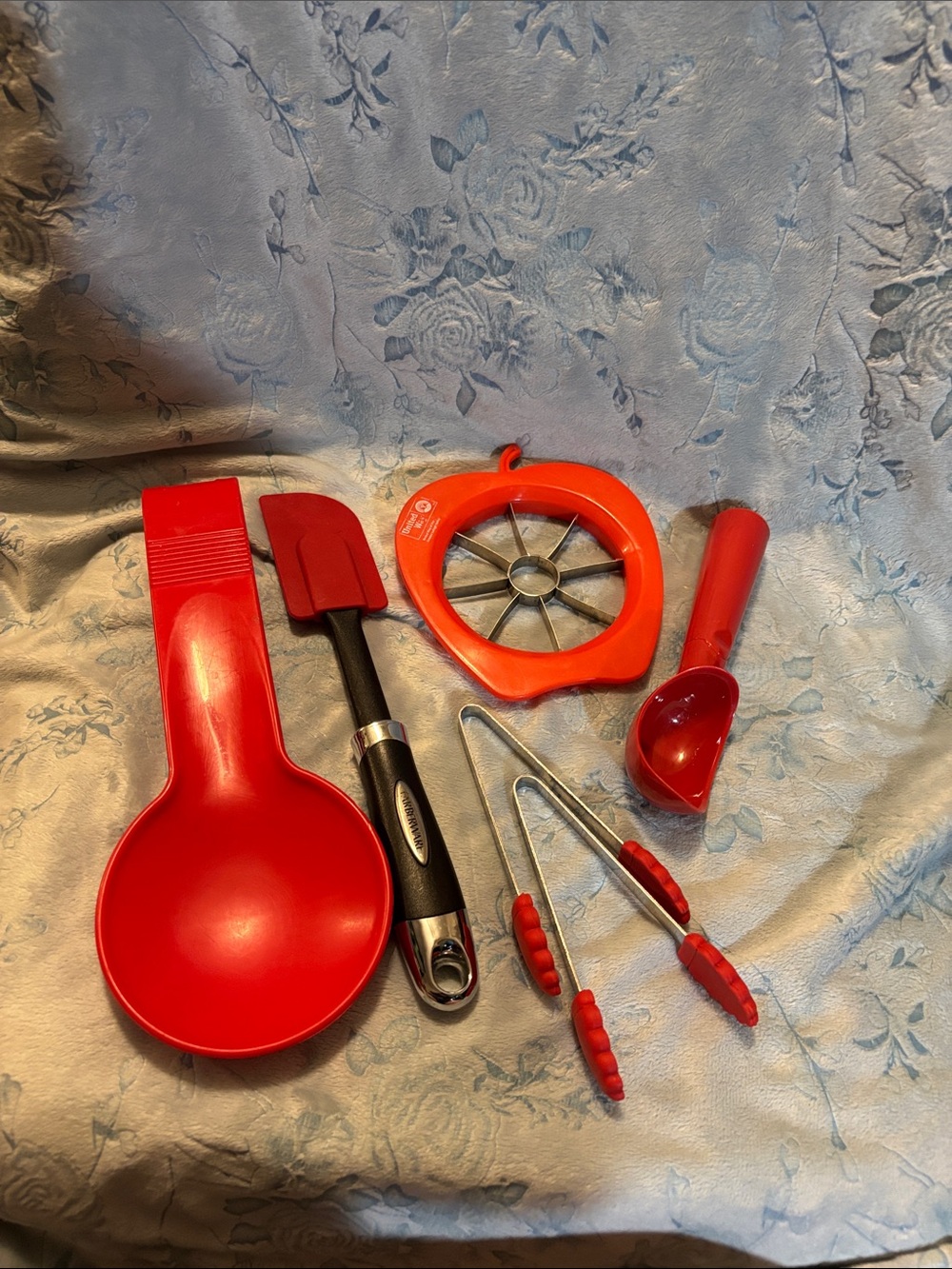 Red Kitchen Utensil Set - Scoop, Spatula, Tongs, Apple Slicer